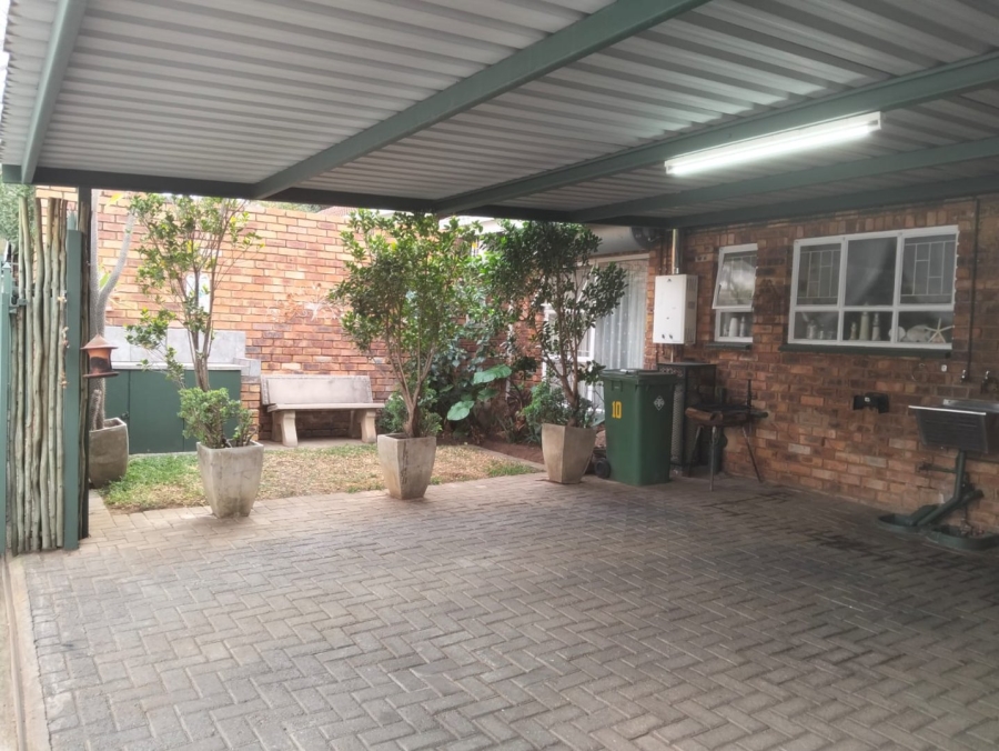 3 Bedroom Property for Sale in Brits North West